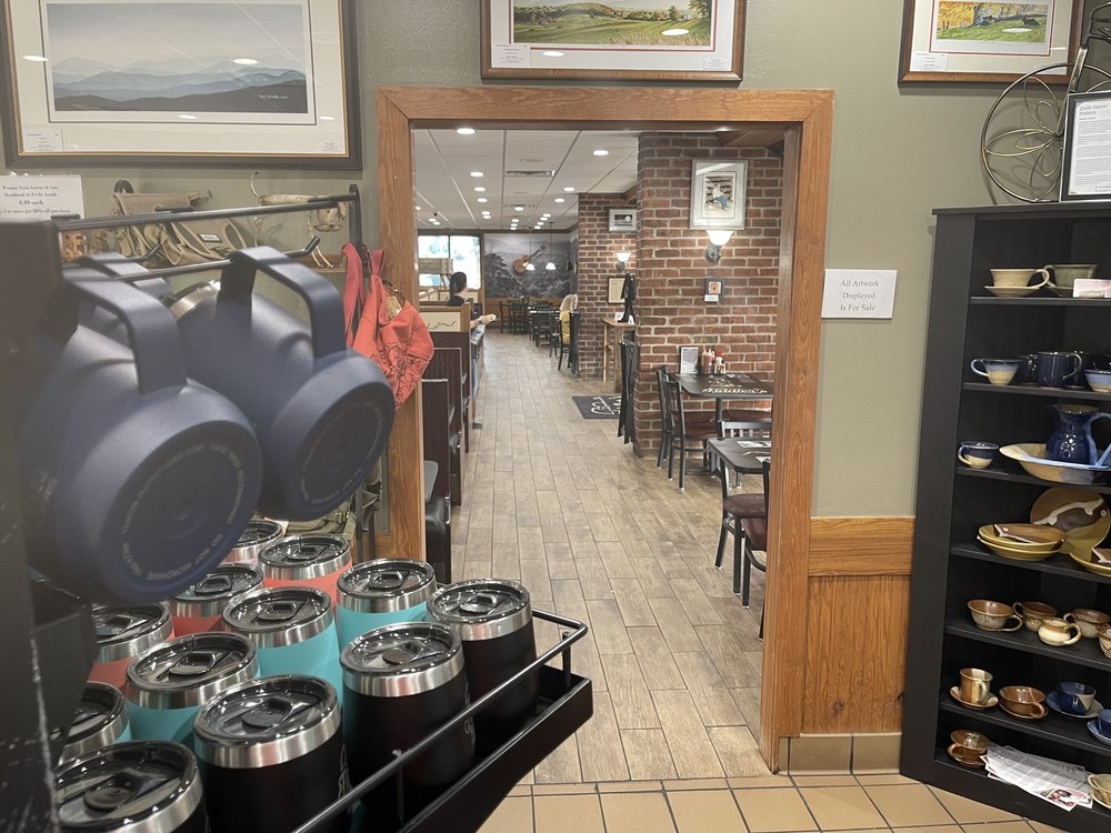 Fiddler’s, Hillsville Roadtrippers