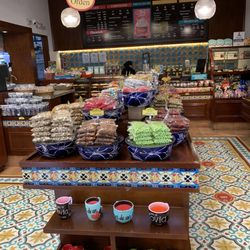 La Estación - Candy store