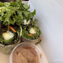 7. Fresh Spring Rolls 7. Fresh Spring Rolls