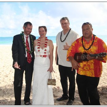 Islander Weddings - Officiants Near Me - Honolulu, Hawaii Islander Weddings - Officiants Near Me - Honolulu, Hawaii