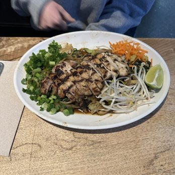 Boo Koo - NorCal Pad Thai with chicken - Asian Fusion Near Me - Mill Valley, California