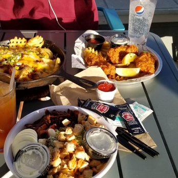 Wooly's - Seafood Near Me - Pismo Beach, California