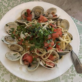 Gersi - Vongole - Italian Near Me - Richmond, Virginia Gersi - Vongole - Italian Near Me - Richmond, Virginia