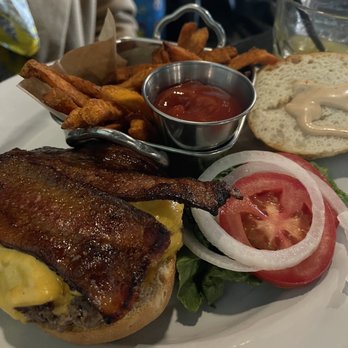 The Fitzroy - Fitzroy Burger - American Near Me - Charlottesville, Virginia