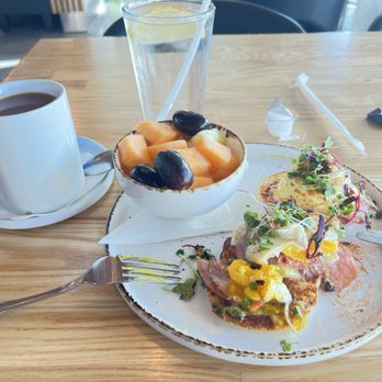 BB Cafe & Catering - Egg Benedict it was a little different but I still like it, great service clean and very friendly. Great place to take a date. Michael G. - Cafes Near Me - Burbank, California BB Cafe & Catering - Egg Benedict it was a little different but I still like it, great service clean and very friendly. Great place to take a date. Michael G. - Cafes Near Me - Burbank, California