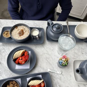 The Henry - Early breakfast w/ oatmeal.  I loved that they offered my fav @PurelyElizabeth ancient grain granola as a choice of topping! - Coffee & Tea Near Me - Coronado, California