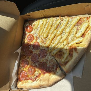 Nick's Pizza Restaurant - pepperoni and chicken (chicken changed or not cooked hard enough) - Pizza Near Me - Bronx, New York