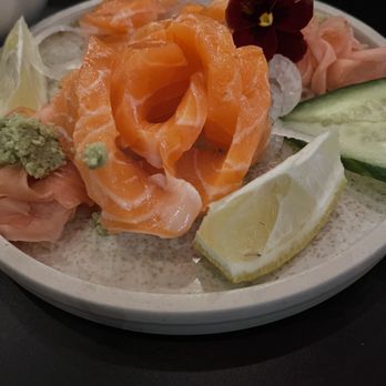 Lucky-ramen+sushi mule - Samon sashimi - Ramen Near Me - Manchester, XGM Lucky-ramen+sushi mule - Samon sashimi - Ramen Near Me - Manchester, XGM