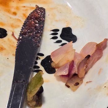Black Bear Diner Elk Grove - SOLID onions found contrary to onion allergy protocol - Diners Near Me - Elk Grove, California Black Bear Diner Elk Grove - SOLID onions found contrary to onion allergy protocol - Diners Near Me - Elk Grove, California