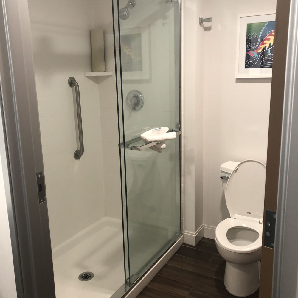 Hampton Inn & Suites Grants Pass - shower is amazing!!!! - Hotels Near Me - Grants Pass, Oregon Hampton Inn & Suites Grants Pass - shower is amazing!!!! - Hotels Near Me - Grants Pass, Oregon