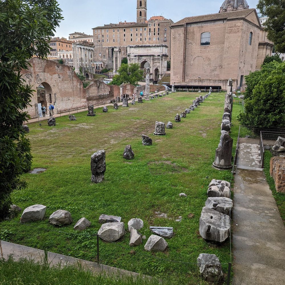 Colosseo - Local Flavor Near Me - Rome, RM