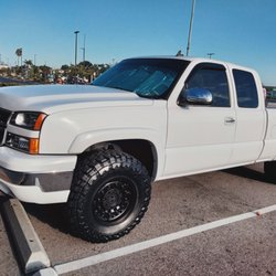 Shoreline Motoring