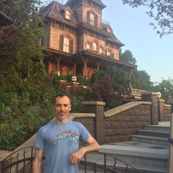 Phantom Manor - Amusement Parks Near Me