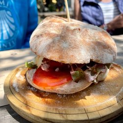 Casa Alongos - Phenomenal octopus burger.