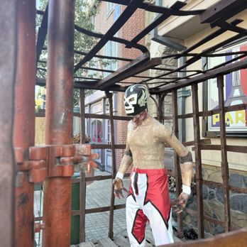Halloween Horror Nights - Luchador alley - Haunted Houses Near Me - Los Angeles, California Halloween Horror Nights - Luchador alley - Haunted Houses Near Me - Los Angeles, California