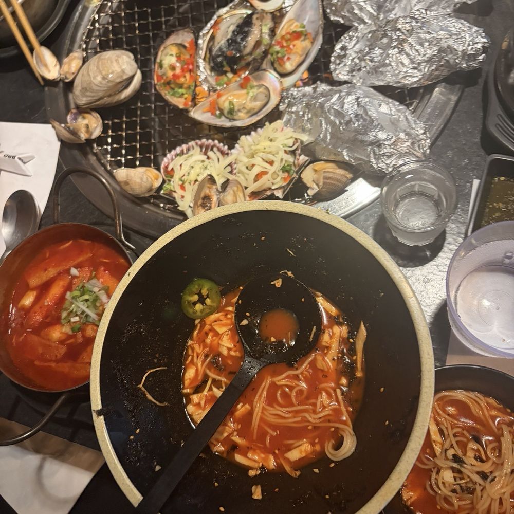 Burnin' Shell - Dduckbokki and main grill with shell fishes - Seafood Near Me - Los Angeles, California Burnin' Shell - Dduckbokki and main grill with shell fishes - Seafood Near Me - Los Angeles, California
