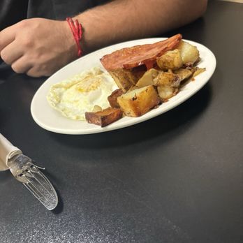 Jac's Cafe - Breakfast & Brunch Near Me - Winthrop, Massachusetts Jac's Cafe - Breakfast & Brunch Near Me - Winthrop, Massachusetts
