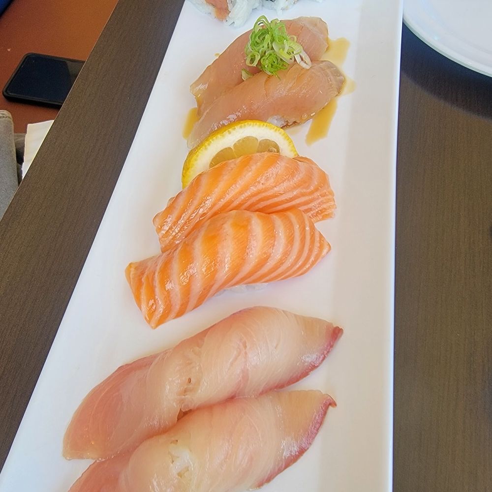 Sashimi lunch special Sashimi lunch special