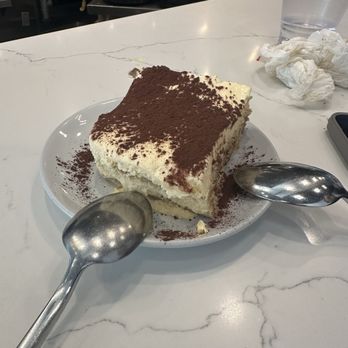 Sei Pizza Bar - Tiramisu - Pizza Near Me - Los Angeles, California