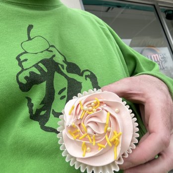 Dolce Kupcakes - Lemon buutterrr cream - Bakeries Near Me - San Antonio, Texas Dolce Kupcakes - Lemon buutterrr cream - Bakeries Near Me - San Antonio, Texas