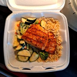 Pineapple Salmon, rice & veggies. Delish. Pineapple Salmon, rice & veggies. Delish.