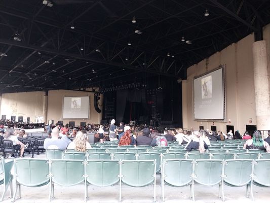 Lakewood Amphitheatre by null