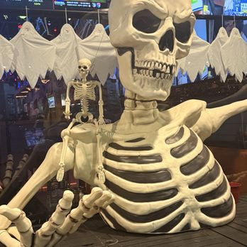 Bask 46 - Outside huge skeleton decor - American Near Me - Woodland Park, New Jersey