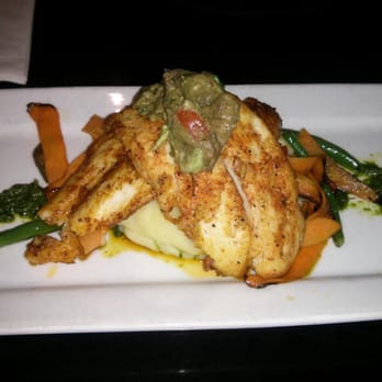 Turtle Jack's - Tilapia over mashed potatoes with veggies. Awesome!! - Canadian (New) Near Me - Brampton, Ontario