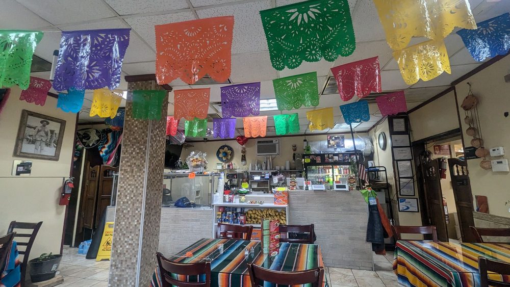 Taqueria & Deli Gloria's