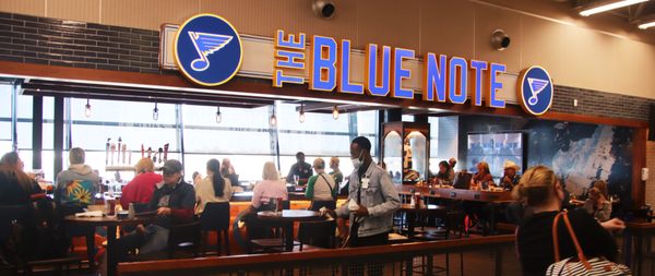 St. Louis Lambert International Airport by null