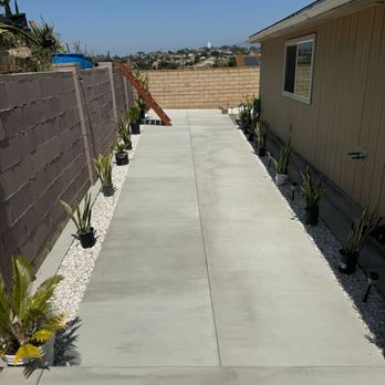 Sunny Builders Group - Walkway - Landscaping Near Me - San Diego, California Sunny Builders Group - Walkway - Landscaping Near Me - San Diego, California