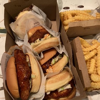 Shake Shack Downtown Crossing - a variety of burgers and french fries - Burgers Near Me - Boston, Massachusetts Shake Shack Downtown Crossing - a variety of burgers and french fries - Burgers Near Me - Boston, Massachusetts