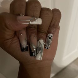 Spa Nails - Chen killed this set. I love them!!! I showed her and inspo pic and she freestyled this, on my first time going to her.