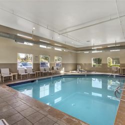 Best Western Plus Arlington/Marysville - Pool