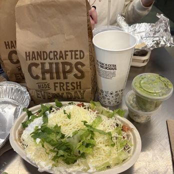 Chipotle Mexican Grill - Mexican Near Me - Rochester, New York