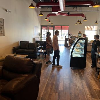 Toasted & Roasted - The sitting area with extremely comfortable furniture and the coffee café side - Breakfast & Brunch Near Me - Henderson, Nevada