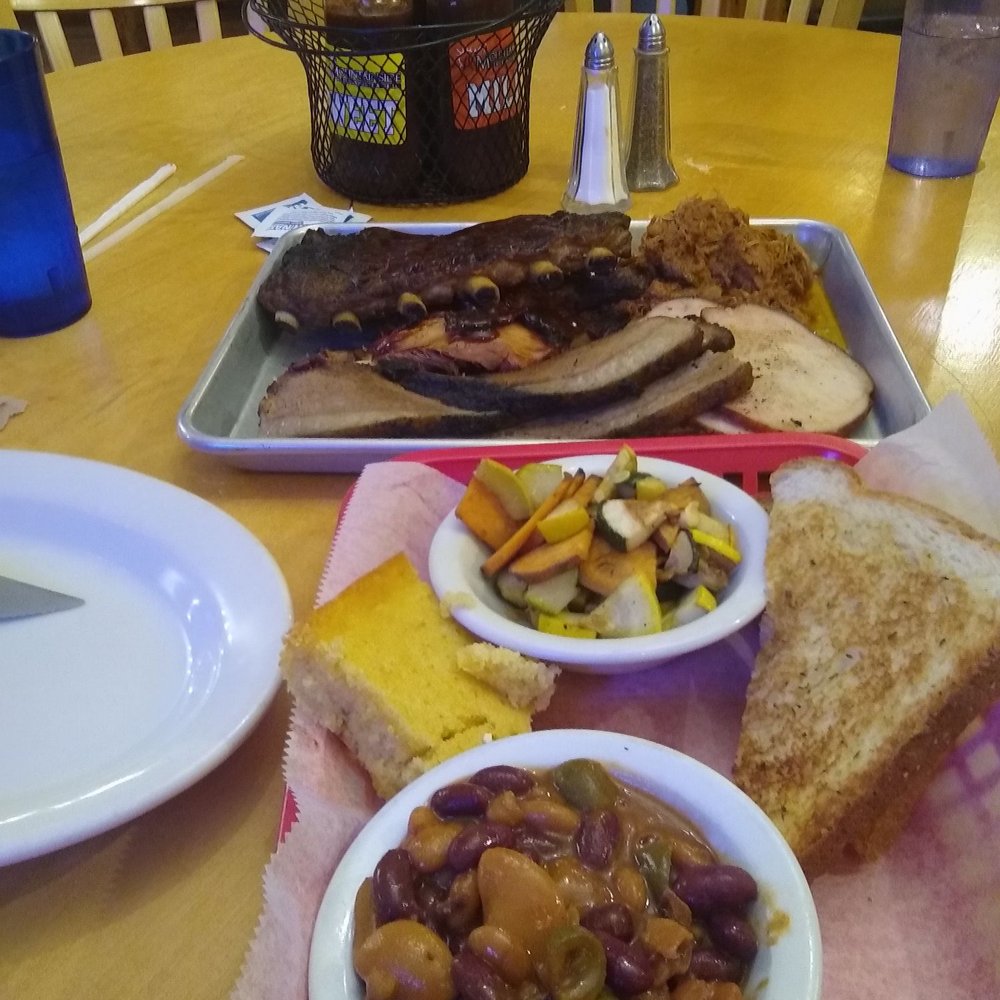 Mountainside Smokehouse and Grill - Fulton Chain Combo! - Smokehouse Near Me - Eagle Bay, New York Mountainside Smokehouse and Grill - Fulton Chain Combo! - Smokehouse Near Me - Eagle Bay, New York