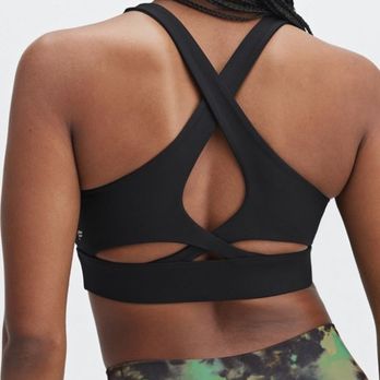 Fabletics - Sports Wear Near Me - St. Louis, Missouri