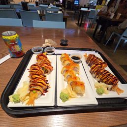 Crispy Crab Rangoon roll, Twilight roll, dynamite roll, and Uncle Arnie's iced tea lemonade THC infused Crispy Crab Rangoon roll, Twilight roll, dynamite roll, and Uncle Arnie's iced tea lemonade THC infused