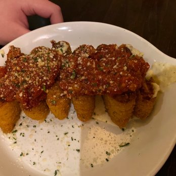 Olive Garden Italian Restaurant - Italian Near Me - Brooklyn, New York Olive Garden Italian Restaurant - Italian Near Me - Brooklyn, New York