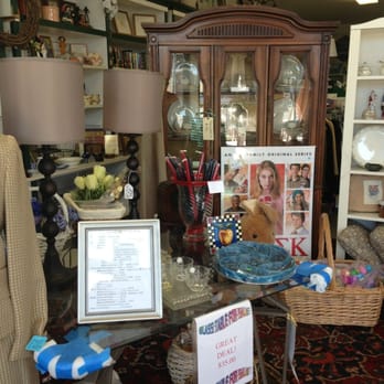 La Providencia Guild Thrift Shop - Thrift Stores Near Me - Burbank, California