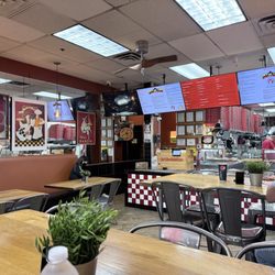 Joe's New York Pizza - Counter area.