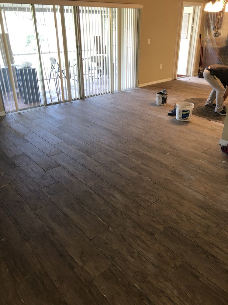 Slide of Movicontractors