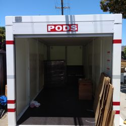 24/7 Moving Services - Pod loading or unloading services