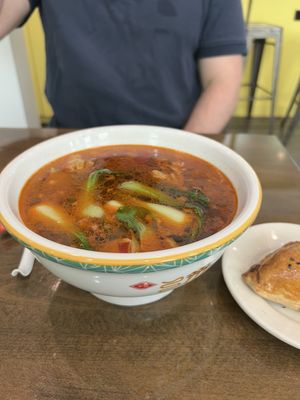 BEEF UP NOODLE by null