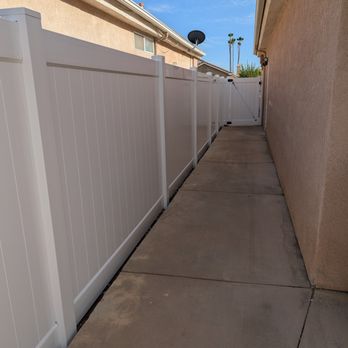 Ortiz Fencing - East side of my house fence - Fences & Gates Near Me Ortiz Fencing - East side of my house fence - Fences & Gates Near Me