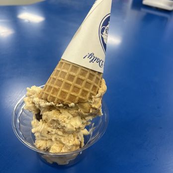 Handel's Ice Cream - Sticky Fingers **new! - Ice Cream & Frozen Yogurt Near Me - Roseville, California