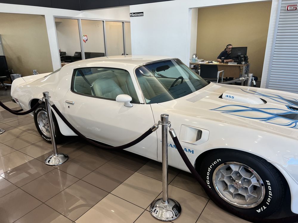 RICHARD KARR MOTORS Updated October 2024 17 Reviews 900 W Loop