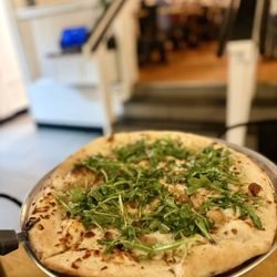 Koloa Pizza Kitchen + Bar - White garlicky devil