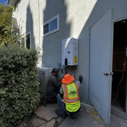 Ocean Plumbing - Instal Navien tankles wate heater 240 a 199 BTUS for 3 bathrooms
